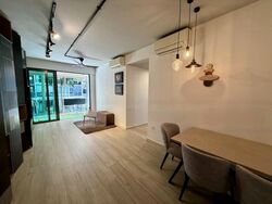 Esparina Residences (D19), Condominium #549923701